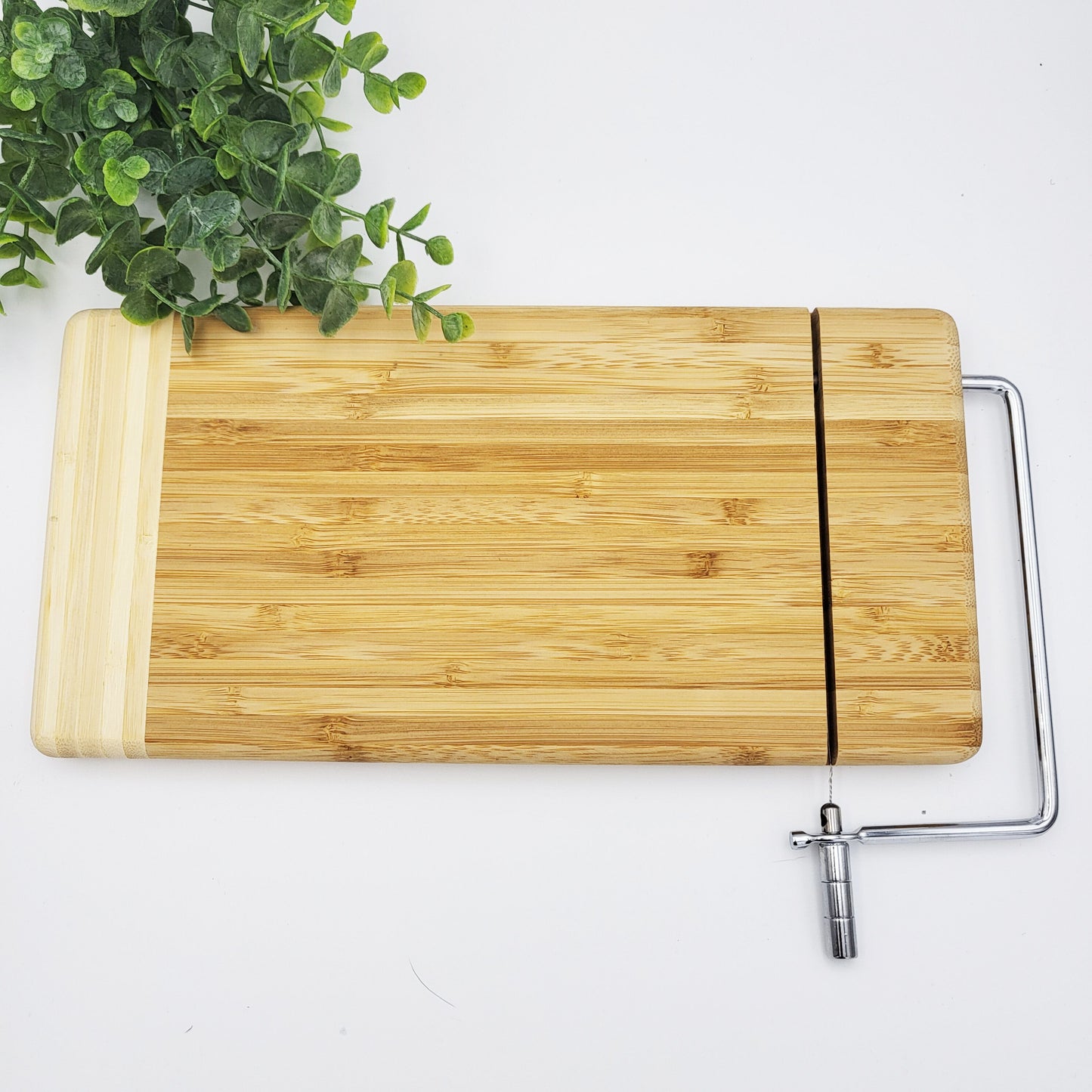 Personalized Cheese Cutting Board with Metal Cheese Cutter