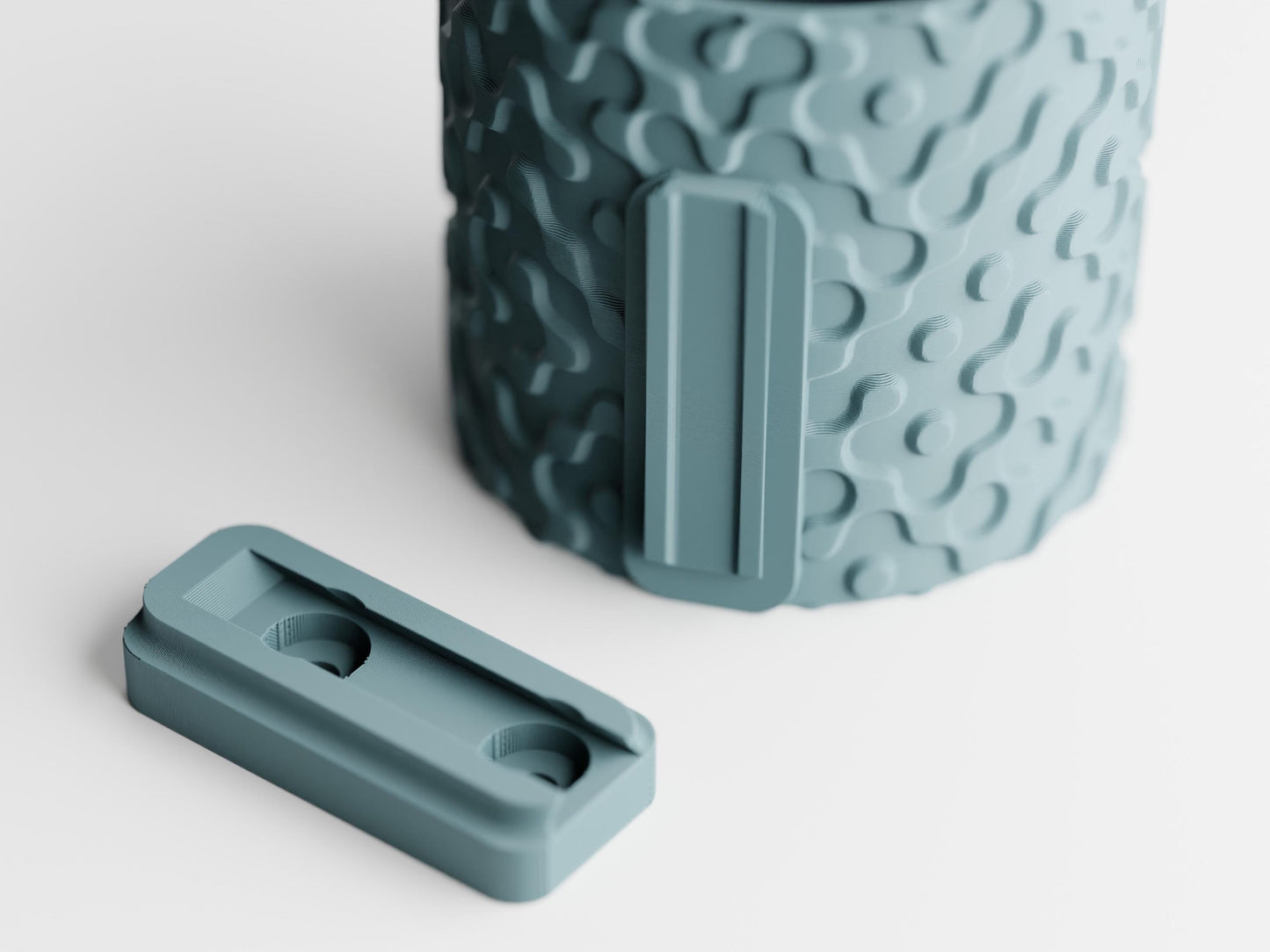 Geometric 3D Wall Mounted Planter with Hanger