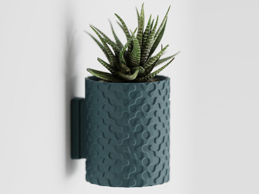 Geometric 3D Wall Mounted Planter with Hanger